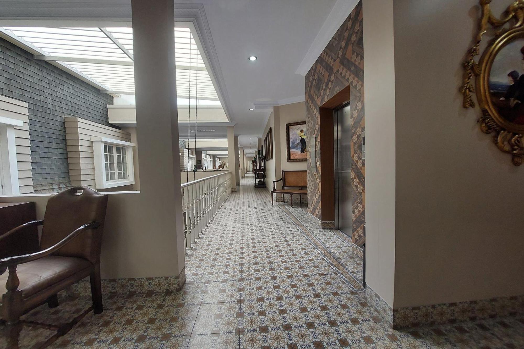 Nonie'S Huis Hotel Medan Luaran gambar