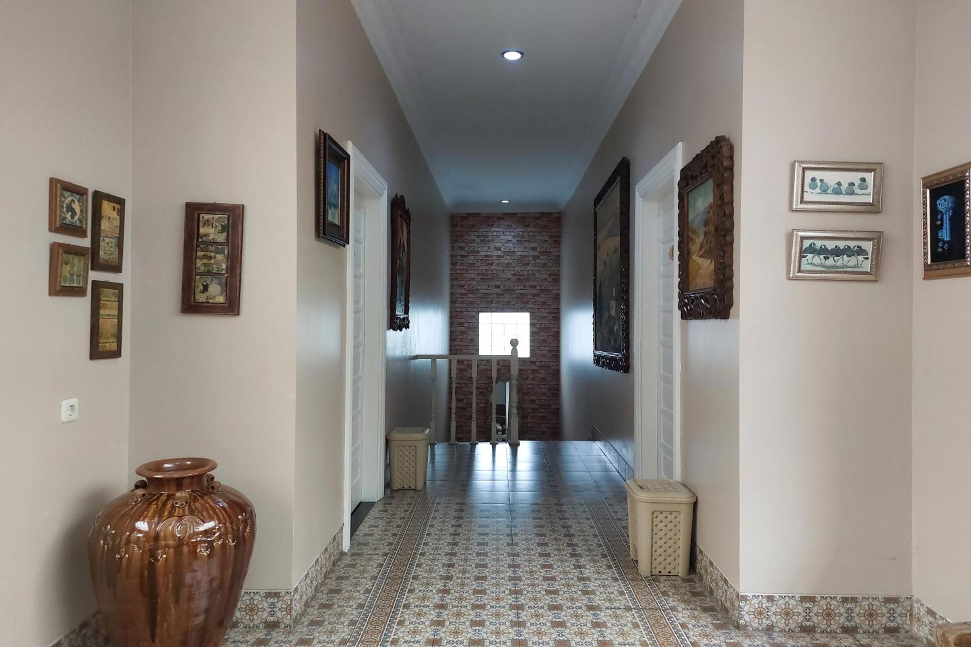 Nonie'S Huis Hotel Medan Luaran gambar